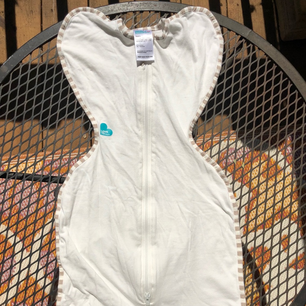Love to Swaddle Sm White